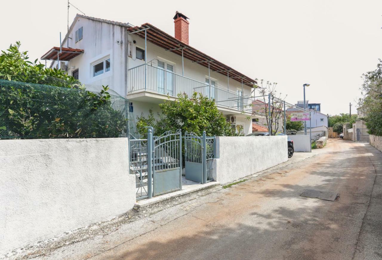 Studio Apartment Ana 苏佩塔尔 外观 照片